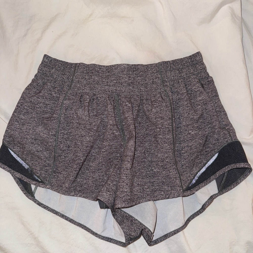 Lululemon Hotty Hot shorts